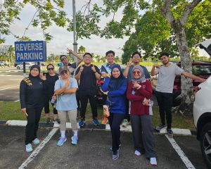 KB Office Staff Embrace Wellness with Seria Energy Lab Park Brisk Walk